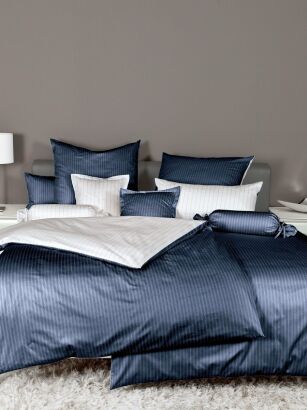 Janine  mako-satyna Classic dunkelblau w paski 3936 155x200